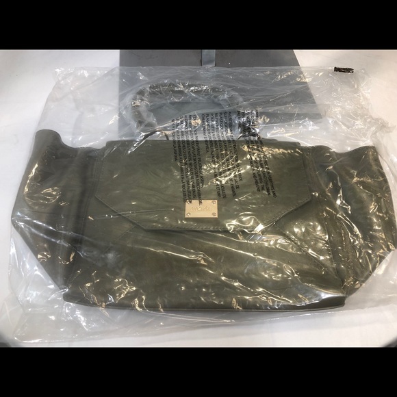 NEW Mark By Avon Duty Bound Army Green Purse Bag - Picture 8 of 8
